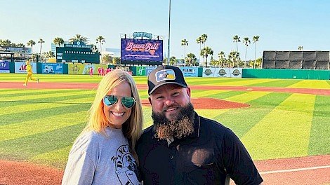 Mr. and Mrs. Dancing Umpire